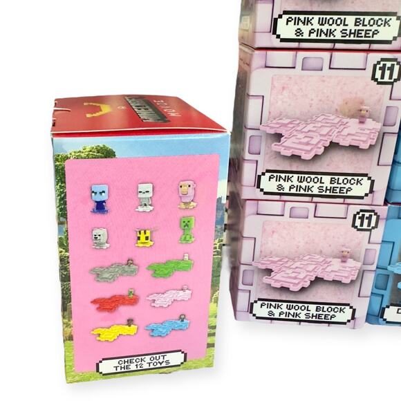 2025 McDonald’s Minecraft Happy Meal Toys - Picture 2 of 4